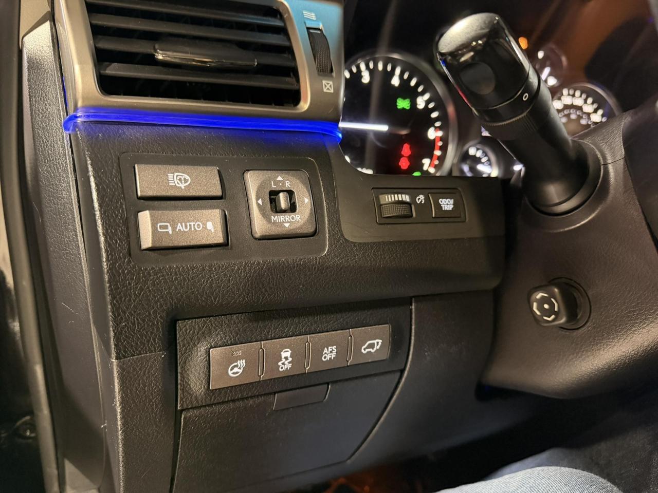 LEXUS LX570 2013